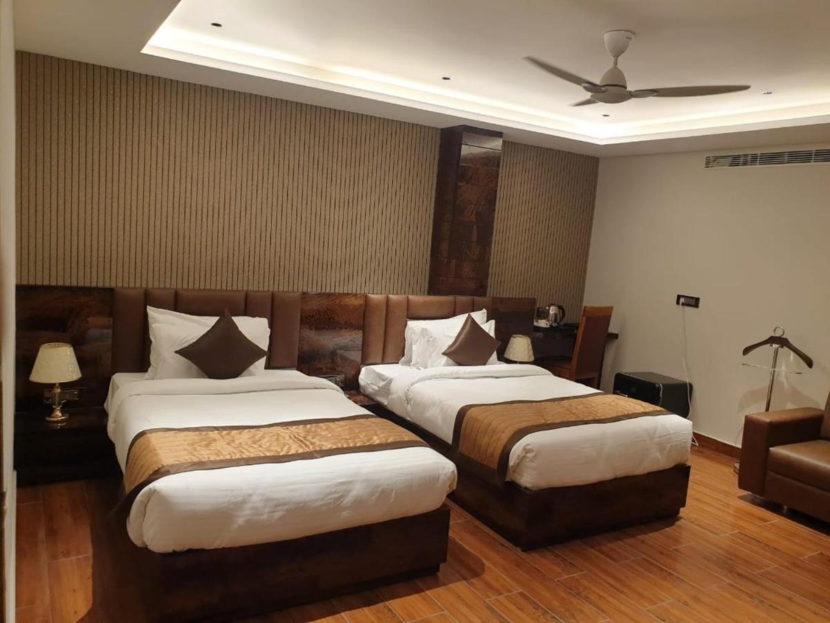 Hotel Suncity Palace Katihar Exterior photo