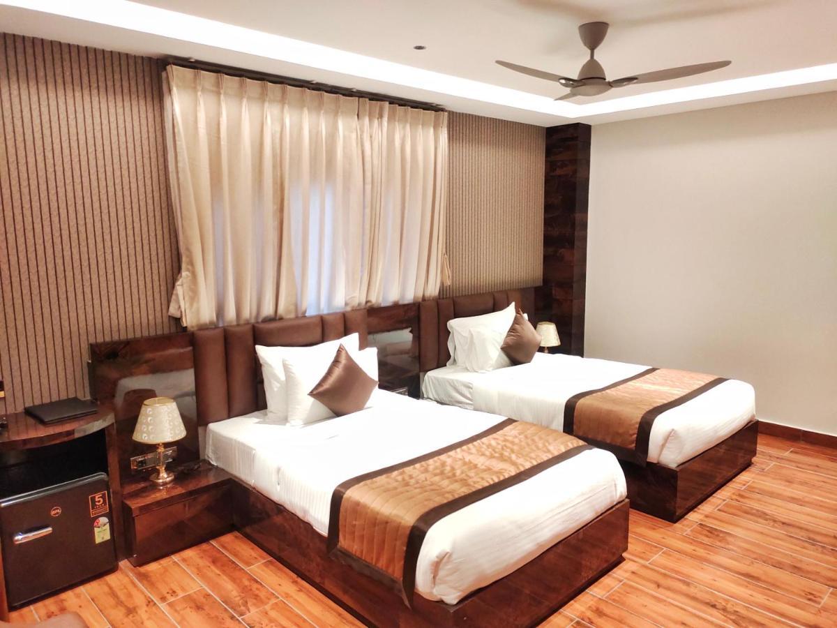 Hotel Suncity Palace Katihar Exterior photo